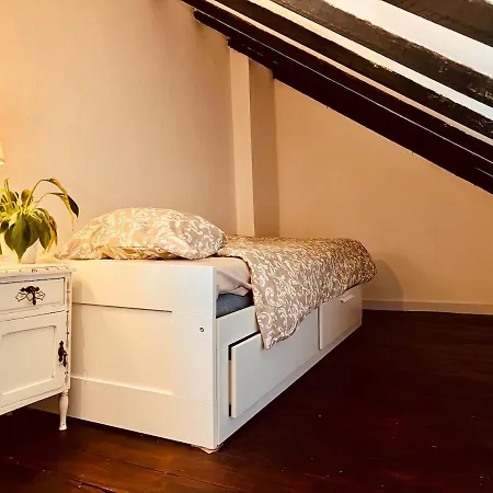 Cozy Near Bairro Alto Apartman *