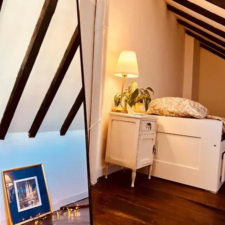 Cozy Near Bairro Alto * Lisboa